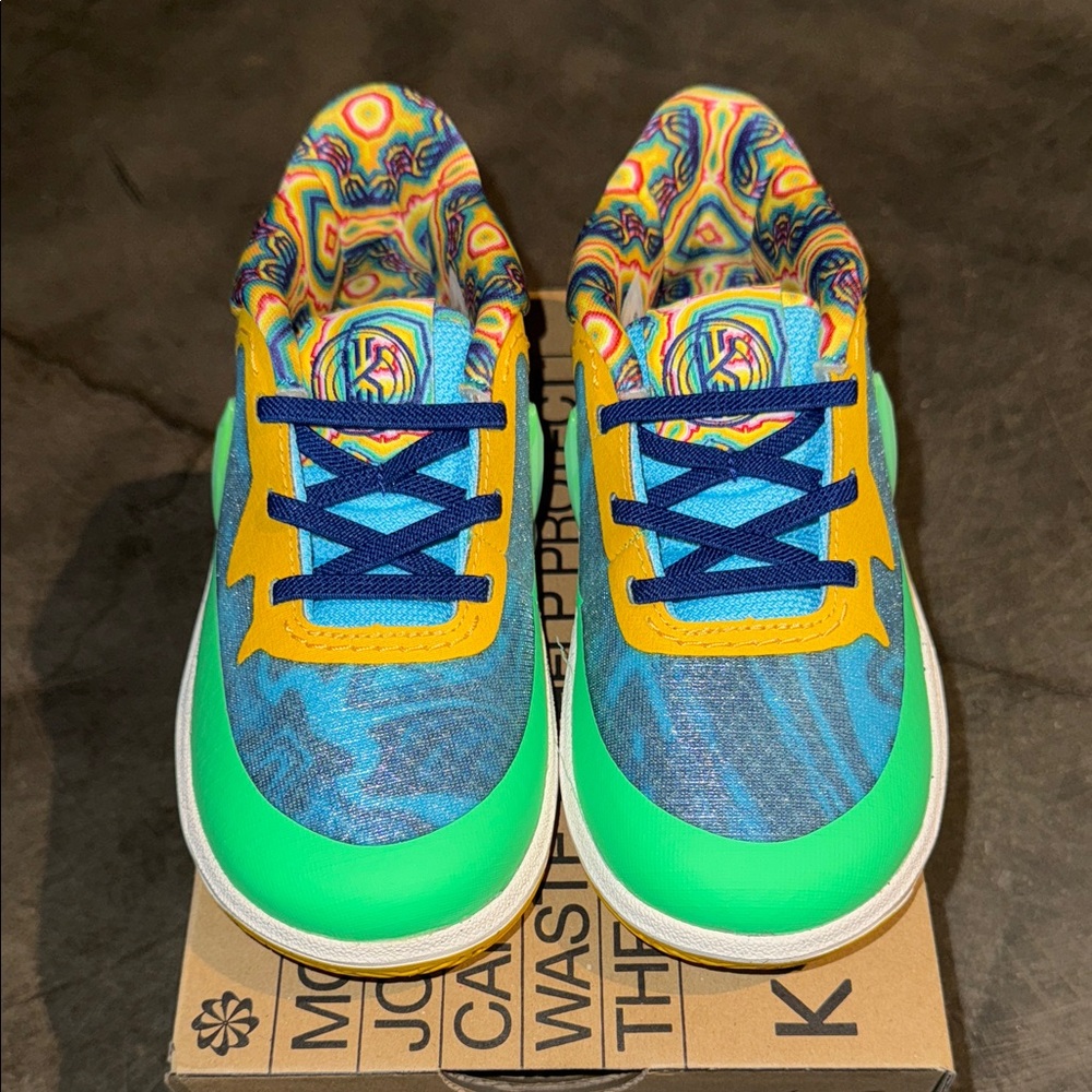 Nike Kids Green, Blue & Yellow Low-Top Sneakers